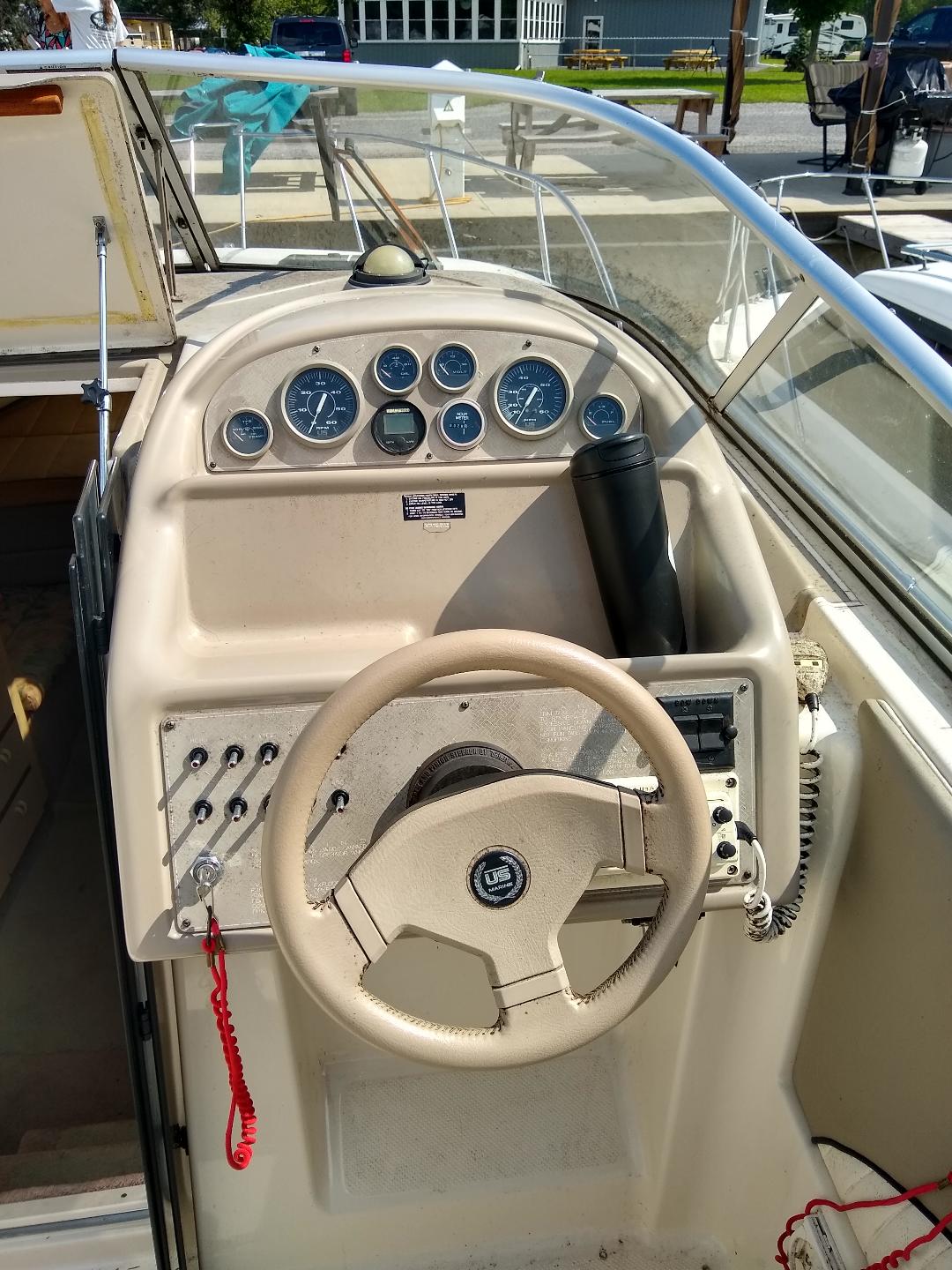 Used Power boats For Sale in New York by owner | 1995 Bayliner 2855